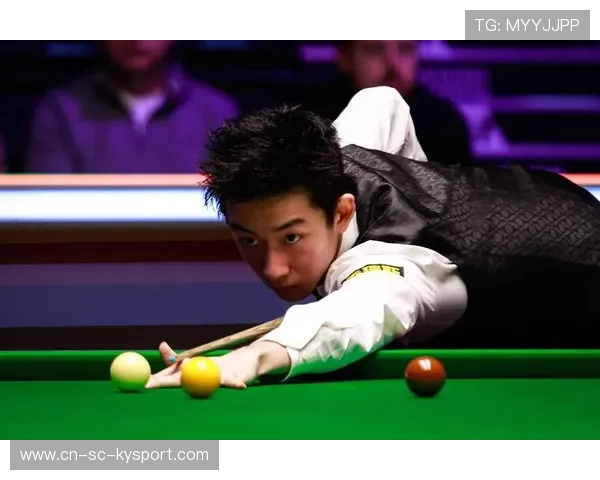 吴宜泽学习新的防守组合，动作更成熟